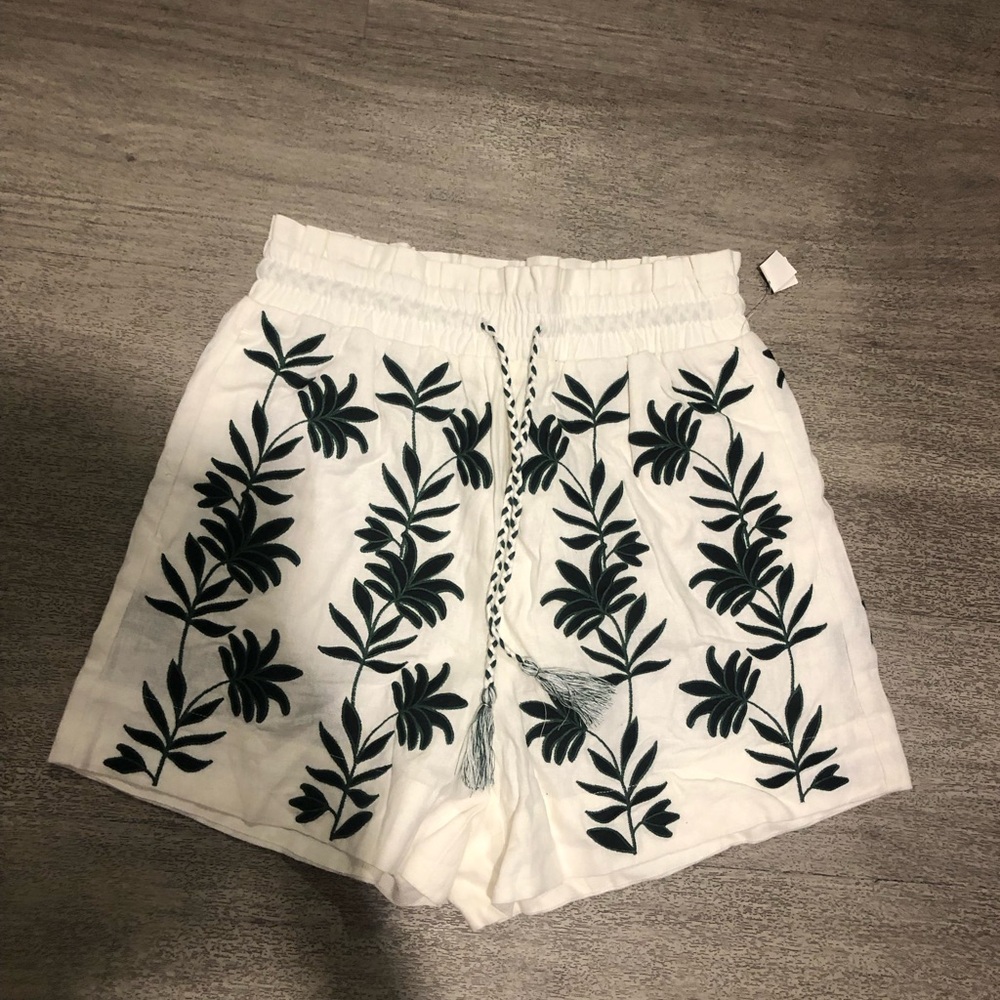 New House Of Harlow 1960 Leaf Embroidered Linen Shorts XS